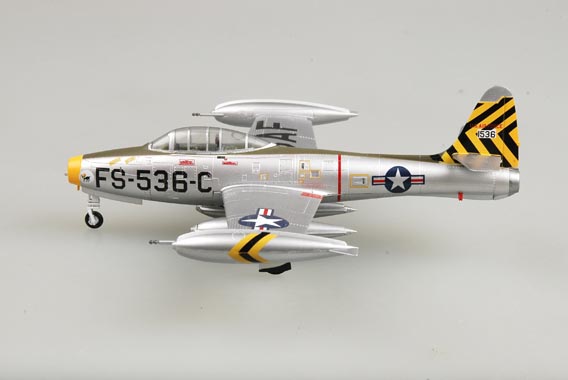 Самолет F84E-25, пилота Дональда Джеймса