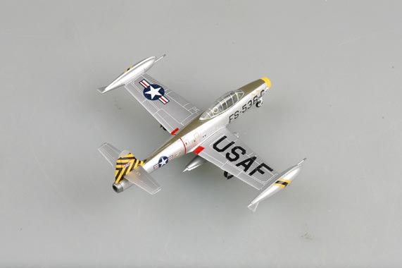 Самолет F84E-25, пилота Дональда Джеймса