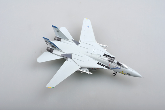 Самолёт F-14B VF-143 2001 г