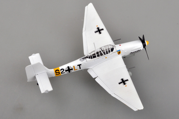 Самолет Ju87D-3 9./StG.77 1943