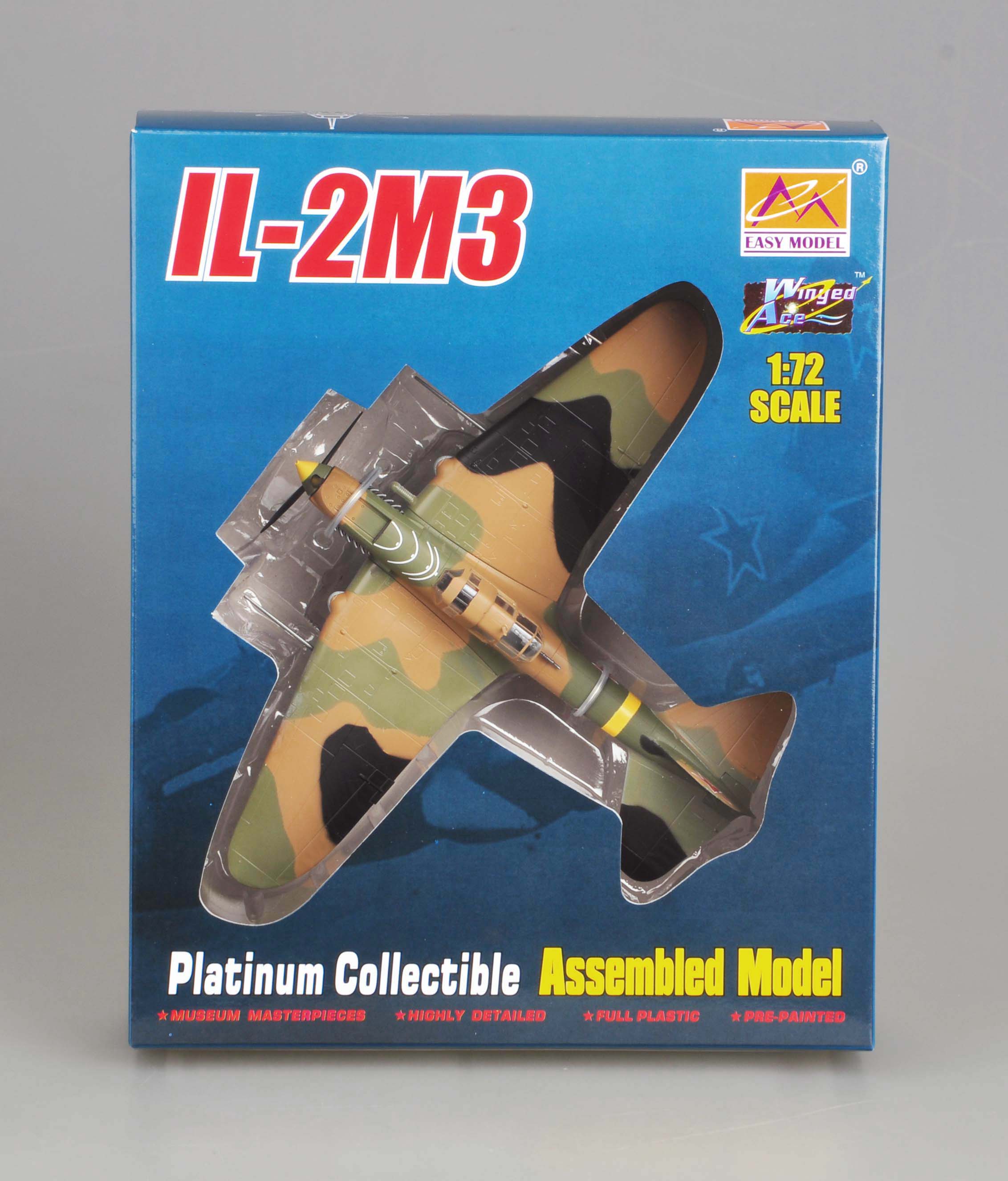 Советский штурмовик Ил-2М3