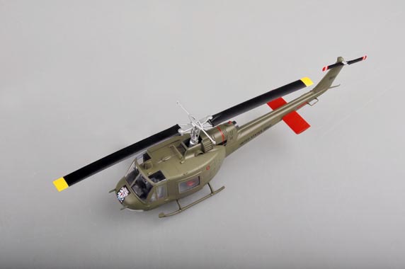 Вертолет UH-1C U.S. Marines