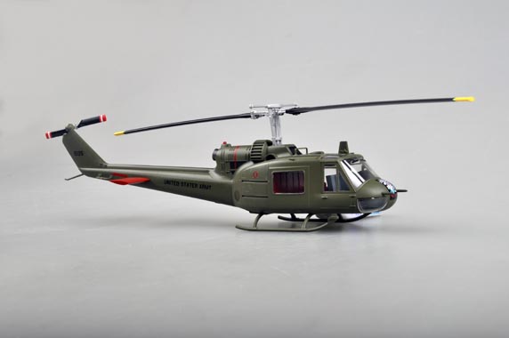 Вертолет UH-1C U.S. Marines