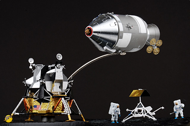 Космический аппарат APOLLO 12 "LUNAR LANDING" CSM + LM + SURVEYOR 3 + ASTRONAUTS