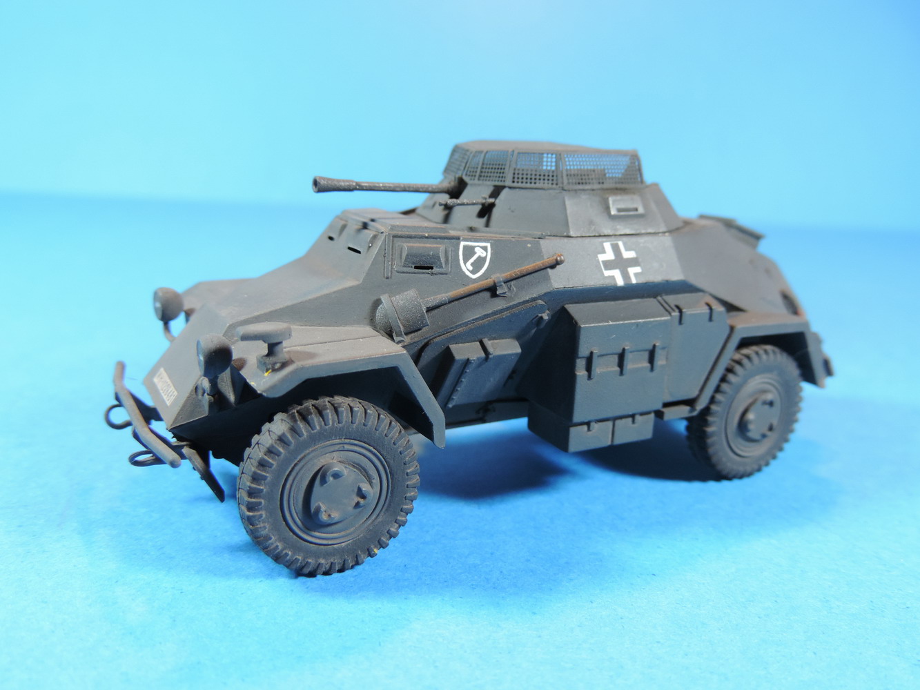 Легкий бронеавтомобиль Sd.Kfz.222