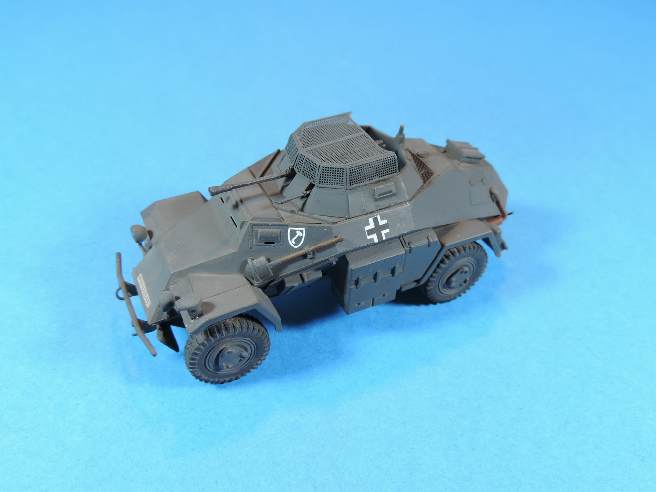 Легкий бронеавтомобиль Sd.Kfz.222