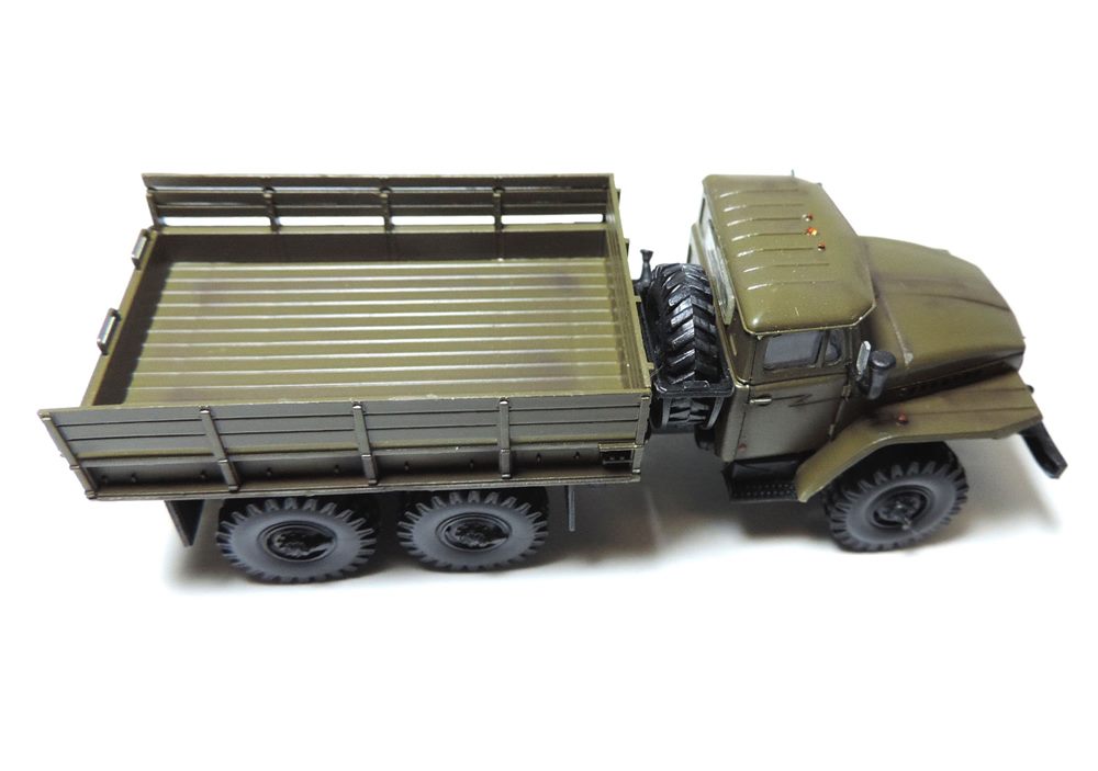 Урал-4320 бортовой автомобиль