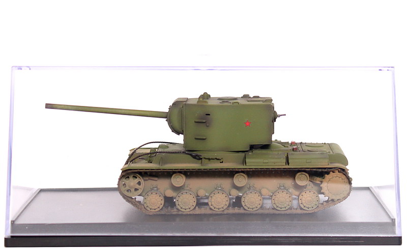 Советский тяжелый танк КВ-2 со 107мм пушкой ЗИС-6