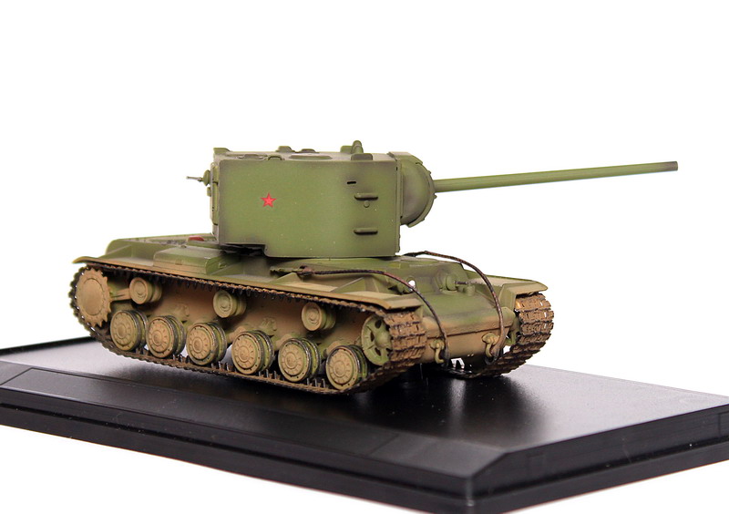 Советский тяжелый танк КВ-2 со 107мм пушкой ЗИС-6