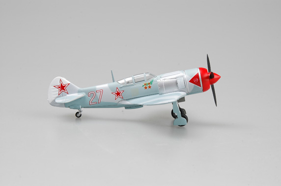Самолет Ла-7 белый №27 Кожедуб