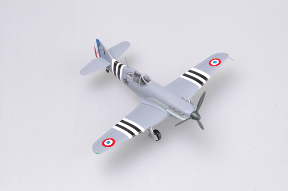 Самолёт D-520, корпус иммигрантов