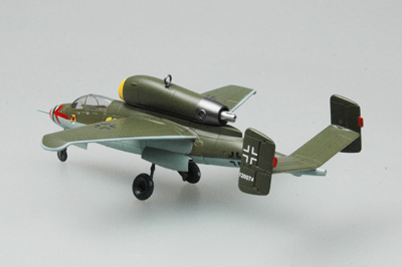 Самолёт He-162A-2, май 1945