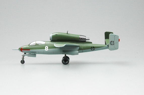 Самолет He 162 1/JG1 Германия май 1945