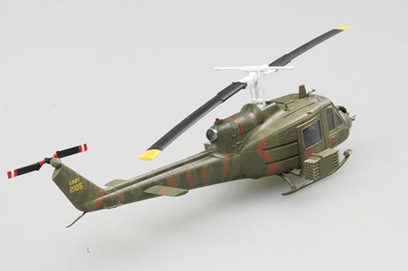 Вертолёт UH-1B "Huey"