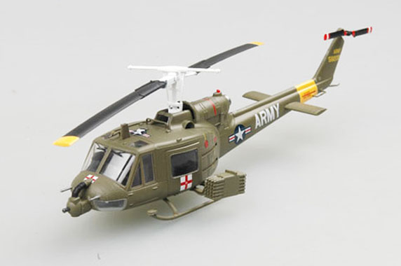 Вертолёт UH-1B во Вьетнаме