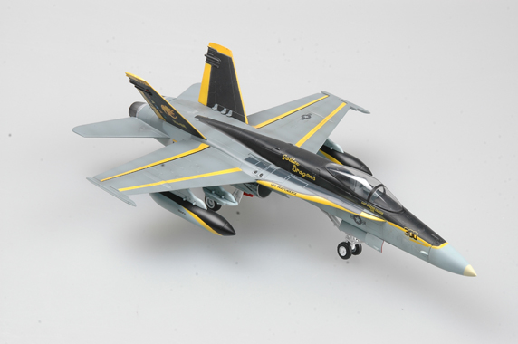 Самолёт F/A-18C VFA-192