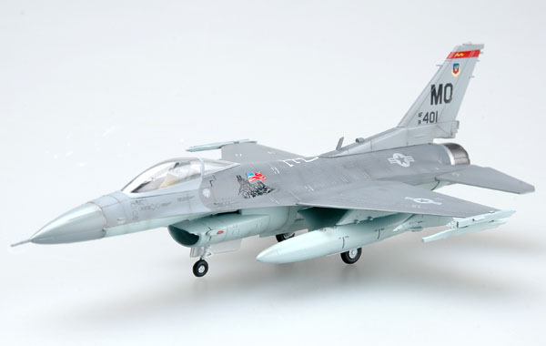 Самолёт F-16C