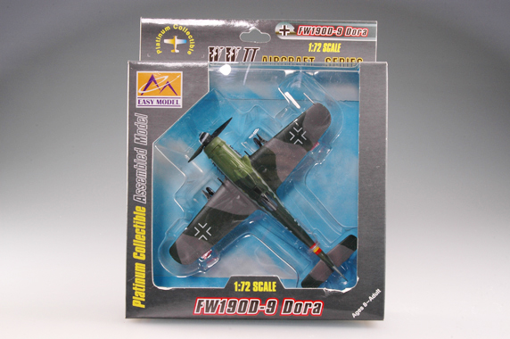 Самолет "Фокке-Вульф" FW-190D-9 III./JG54 1944г.