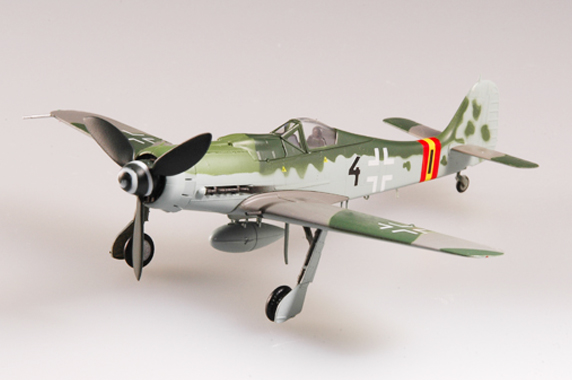 Самолет "Фокке-Вульф" FW-190D-9 III./JG54 1944г.